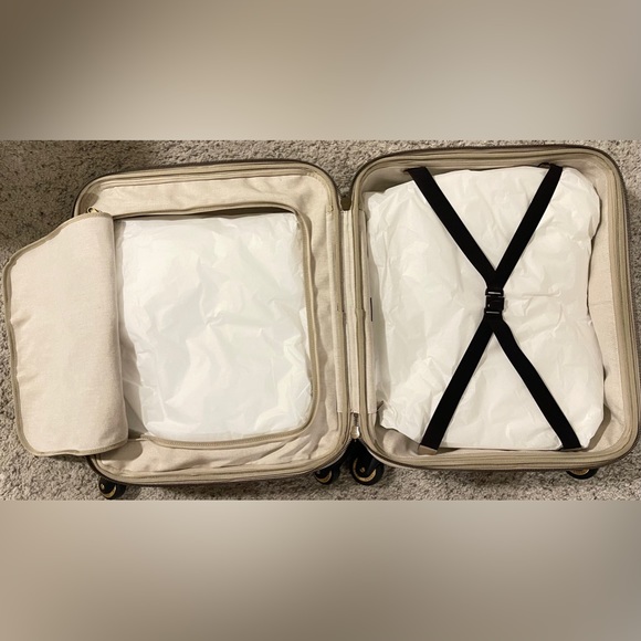 Gucci Savoy Small Cabin
Trolley - Picture 10 of 14